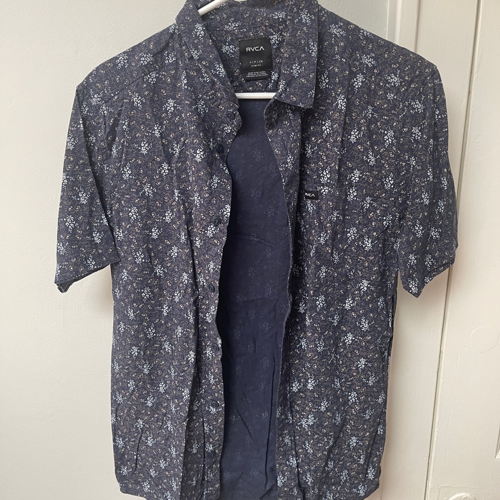 RVCA Men's Dark Blue Floral Button Down Shirt